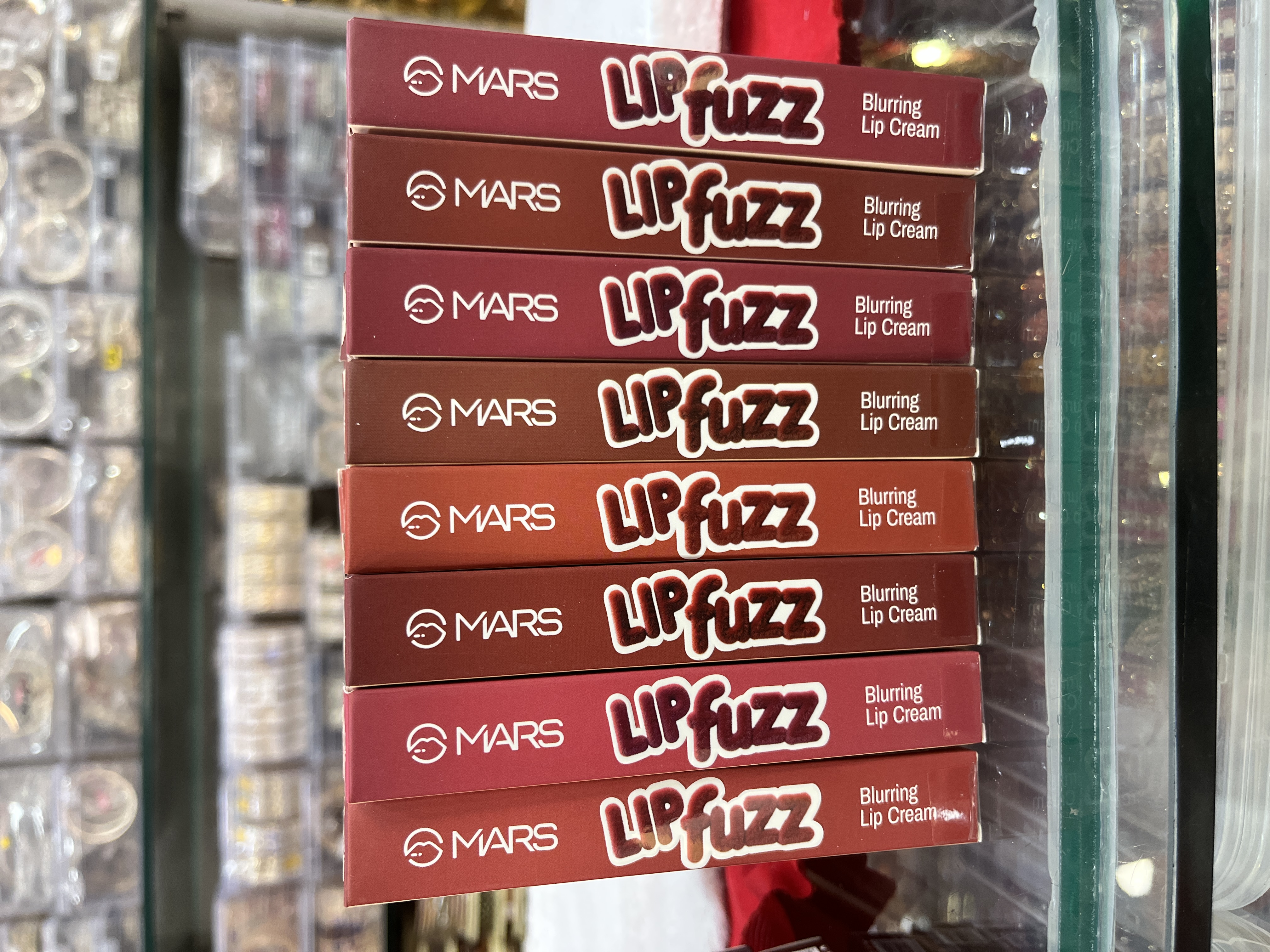 Mars lip fuzz